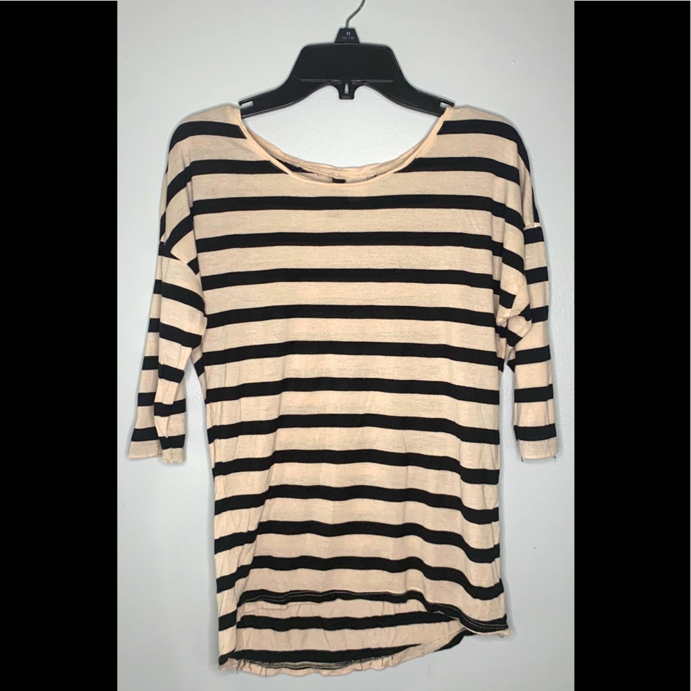HM Divided 3/4 Sleeve Striped Shirt